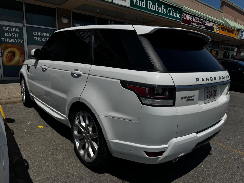 2016 Land Rover Range Rover Sport HSE — image 2